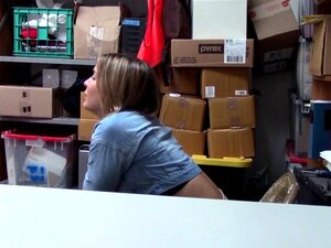 Doce Garota Blair Williams Precisa Foder Pólo Carnudo. Blair Williams é Um Sexy Hottie Babe Desejo Por Um Grande Galo Carnudo Precioso Garota Foi Direto Chupando E Fodendo Pau Duro, Em Seguida, Ela Deixou Seu Homem Foder E Bateu Sua Buceta Faminta Até Que