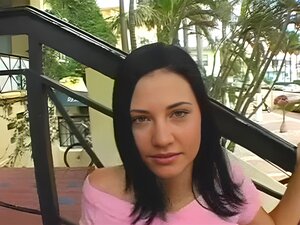 Djevojka Gleda Kako Pastuh Fucks Joj Najbolju Djevojku