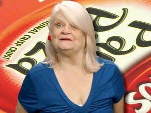 FREAKY PIZZA ZRELA IMA ORGIJU S PJESMOM