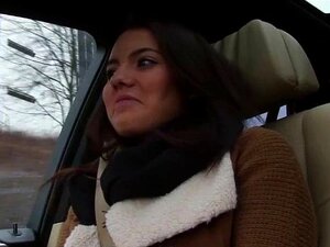 Aantrekkelijke Vanessa Slikt Een Kerel Zijn Lul