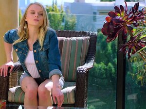 TUSHY Bad Girl Wordt Opgerekt Door Haar Dokter En Houdt Ervan