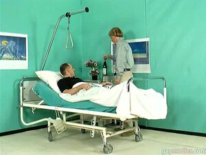 Gay Patiënt Gets Geneukt In Ziekenhuis