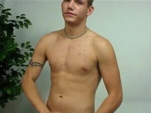 Gay Geslacht Als Hij Wanked Zijn Prik Af Hij Zou Zich Meer Richten Op De Piek Van