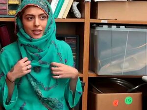 Lisha Hepburn porn videos at Xecce.com