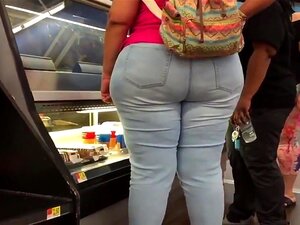 Највреља Јапанка у невероватној великој гузици, ББВ ЈАВ клип,