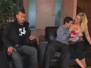 Screw This Wife, Just Screw Her!