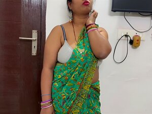 Als Stiefschwester Seinen Stiefbruder Nackt Erwischt Hat, Dann Hat Stiefschwester Hart An Ihrem Stiefbruder Geschraubt.