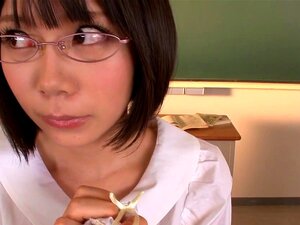 Nippon Koulutyttö Nai Ja Jizzed Koulussa, Spex Nippon Koulutyttö Pussyfucked Ja Jizzed Koulussa
