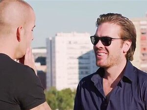 Private.com - Hete Vriendin Bambi Bella Neukt Haar Vriend En Vriend!