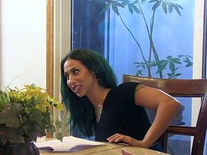 Goth MILF Enjoys Free Time Behindthescenes