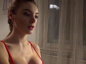 Vriendin Met Grote Bazookas Rijdt Opa Jock, Deze Babe Wordt Hard Geneukt En Neemt Een Grote Ejaculatie