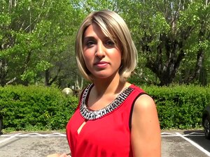 Assia, 25, Receptionist, She Wants It In The Ass!