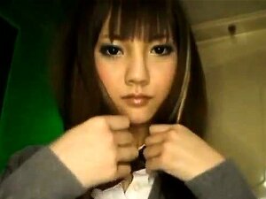 Pissig Sötnos Suger På Kuk