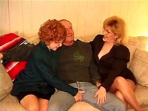 Dwie Bardzo Stare Babcie,