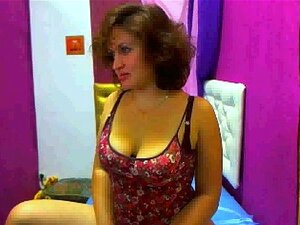 Min Mamma Visar Röda Shorts Mina Vänner Webcam