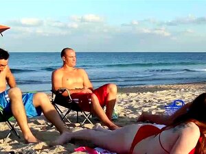 Gina Valentina I Kobi Brian Dostają Się Od Tyłu Przez Dojrzałe Kutasy