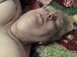 Невероватни аматерски клип са великим сисама, ББВ сцене,