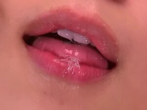 Asami Ogawa dalam Kiss And Sex bagian 2.2,