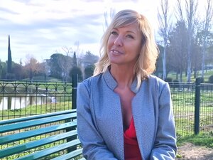 Емми, 46-годишња масерка, окушава се у кастингу Кс-ратед!