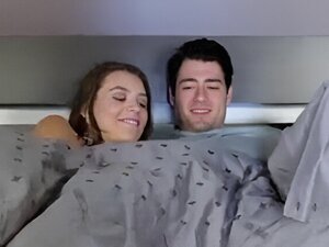 Младенци и маћеха у врхунској тројци