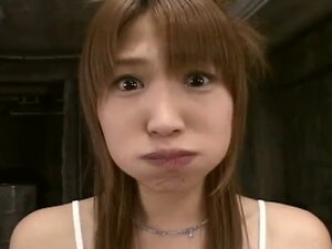 Puaskan keinginan Anda akan kenikmatan Jepang dengan seorang gadis Asia telanjang yang haus akan sperma Anda. Biarkan dia menunjukkan sejauh mana dia akan pergi untuk memuaskan hasrat seksual terdalam Anda.