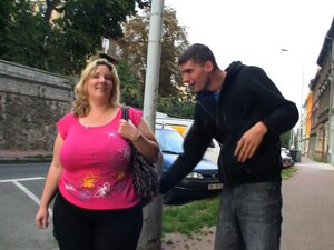 Дебела жена скаче на типов курац